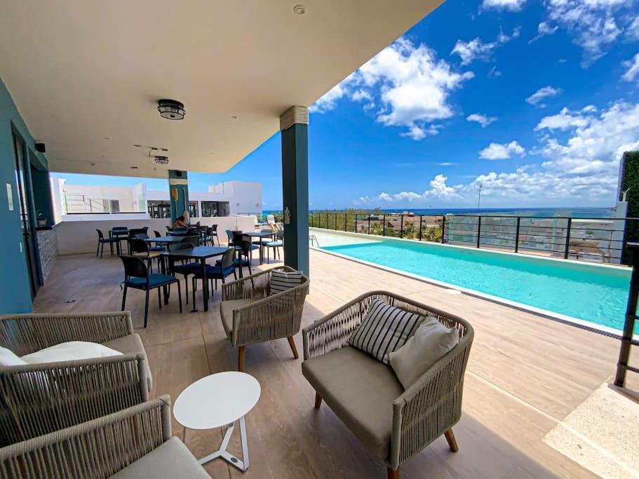 Апартаменти Beautiful + Luxury + Ocean View + Pool Плайя-дель-Кармен Екстер'єр фото